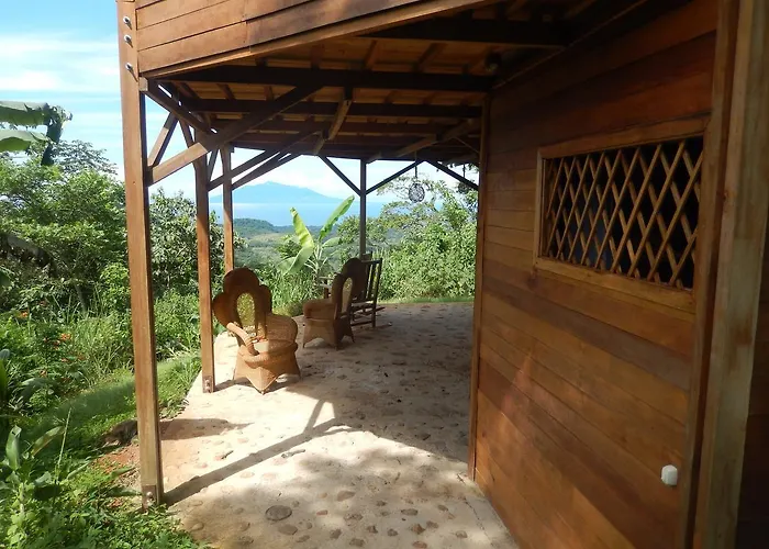 Tierra Madre Eco Lodge